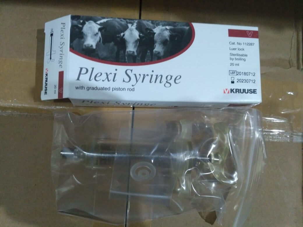 KRUUSE plexi syringe, luer lock, 20 ml, with graduated piston rod 